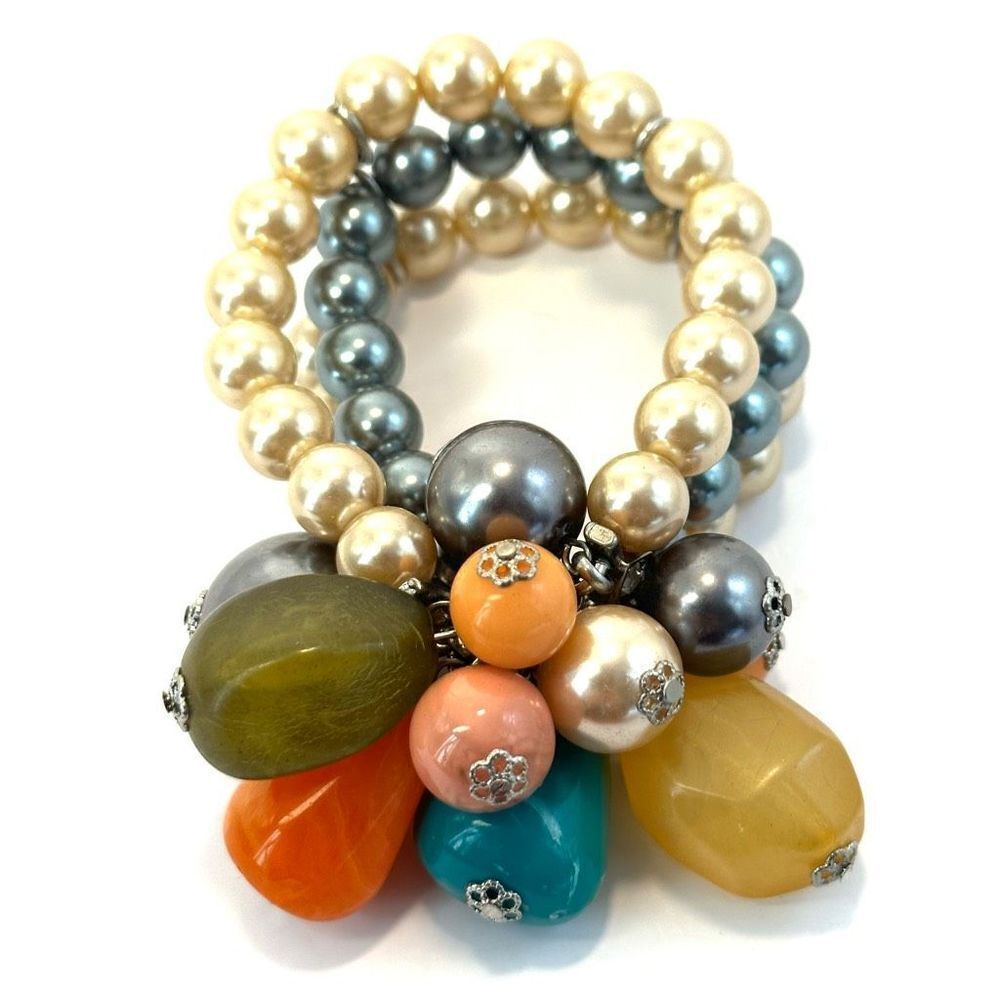 Triple strand faux pearl cluster beaded bracelet